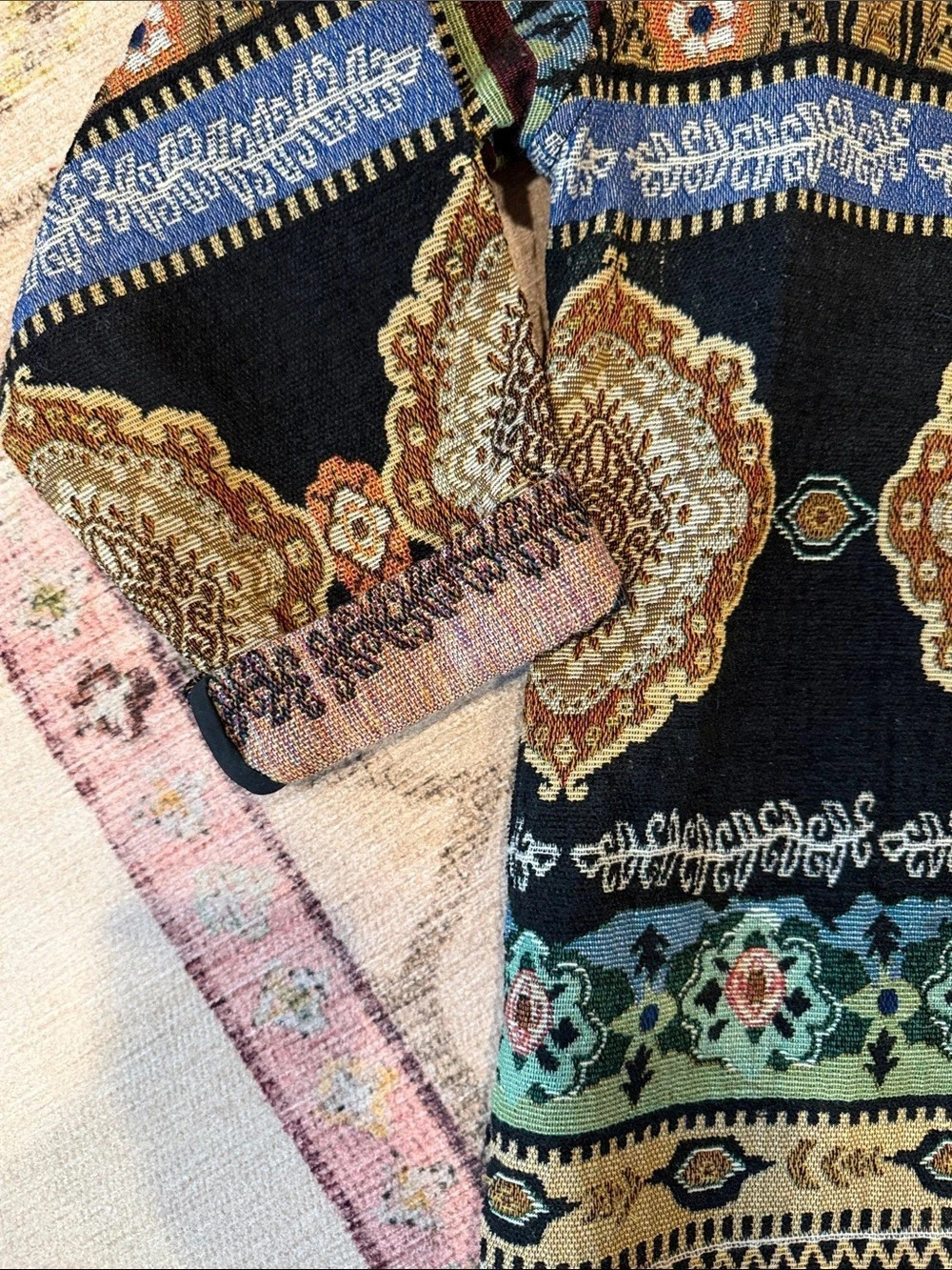 Flashback Patterned jacker in Black & Blue - Picture 3 of 5